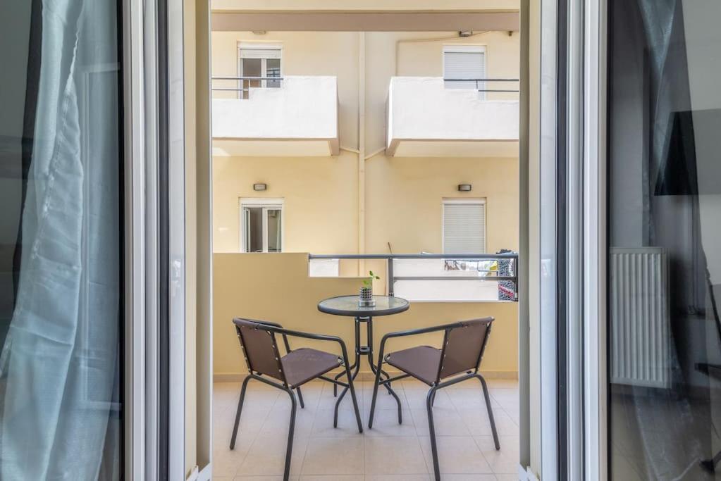 Urban Apt Next University 23 Heraklion  Exterior photo